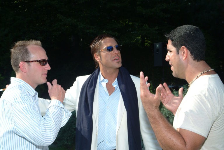 Jon discussing a scene with co-writer/co-executive producer Michael Walker and director Joe Valenti on the set of The Gentleman, October 2007.
